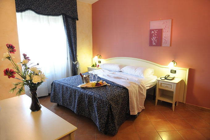 Hotel Rocchi Valmontone Room photo